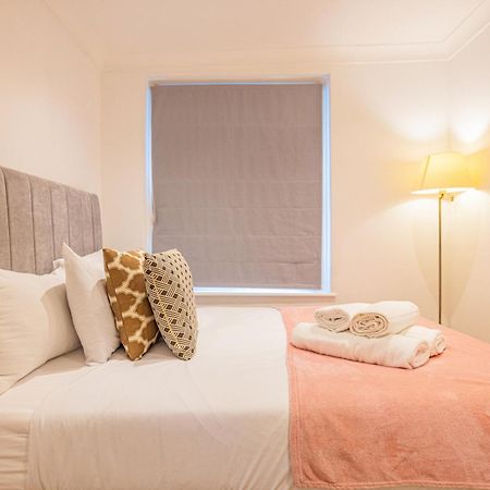 Gorgeous 3 B Edroom Home In Little Venice Londra Exterior foto