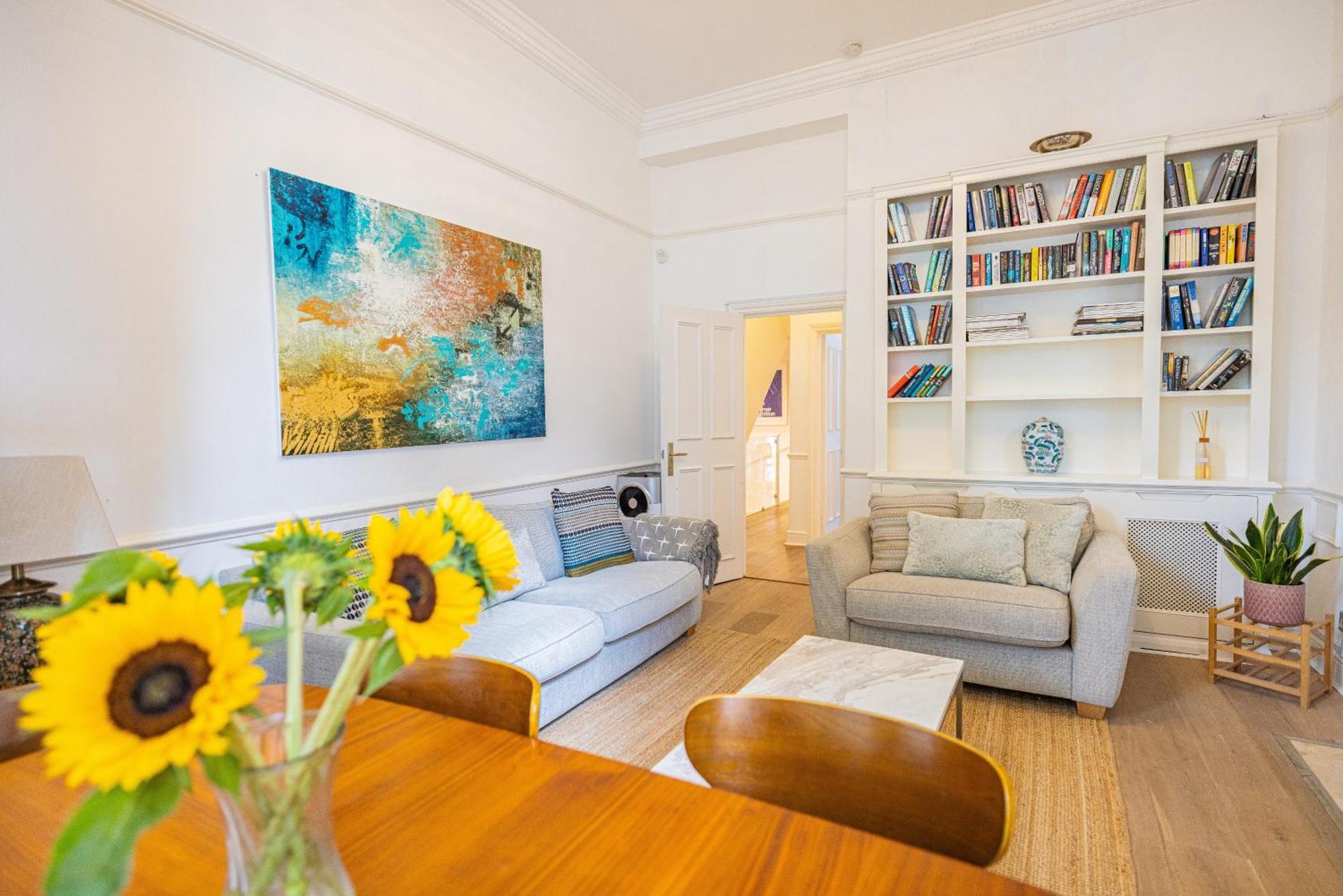 Gorgeous 3 B Edroom Home In Little Venice Londra Exterior foto