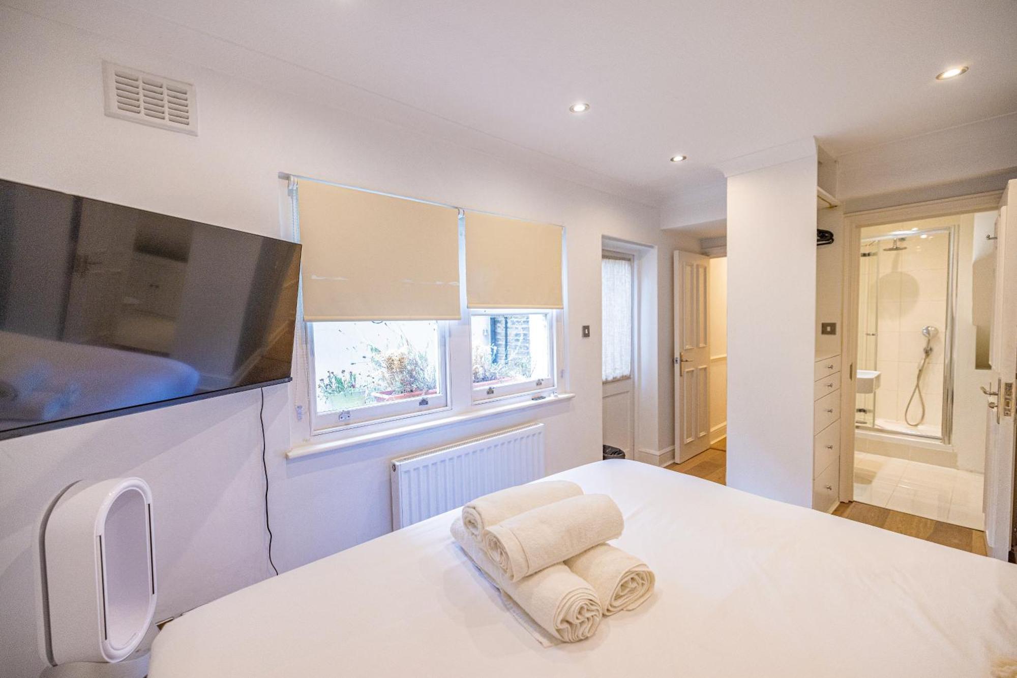 Gorgeous 3 B Edroom Home In Little Venice Londra Exterior foto