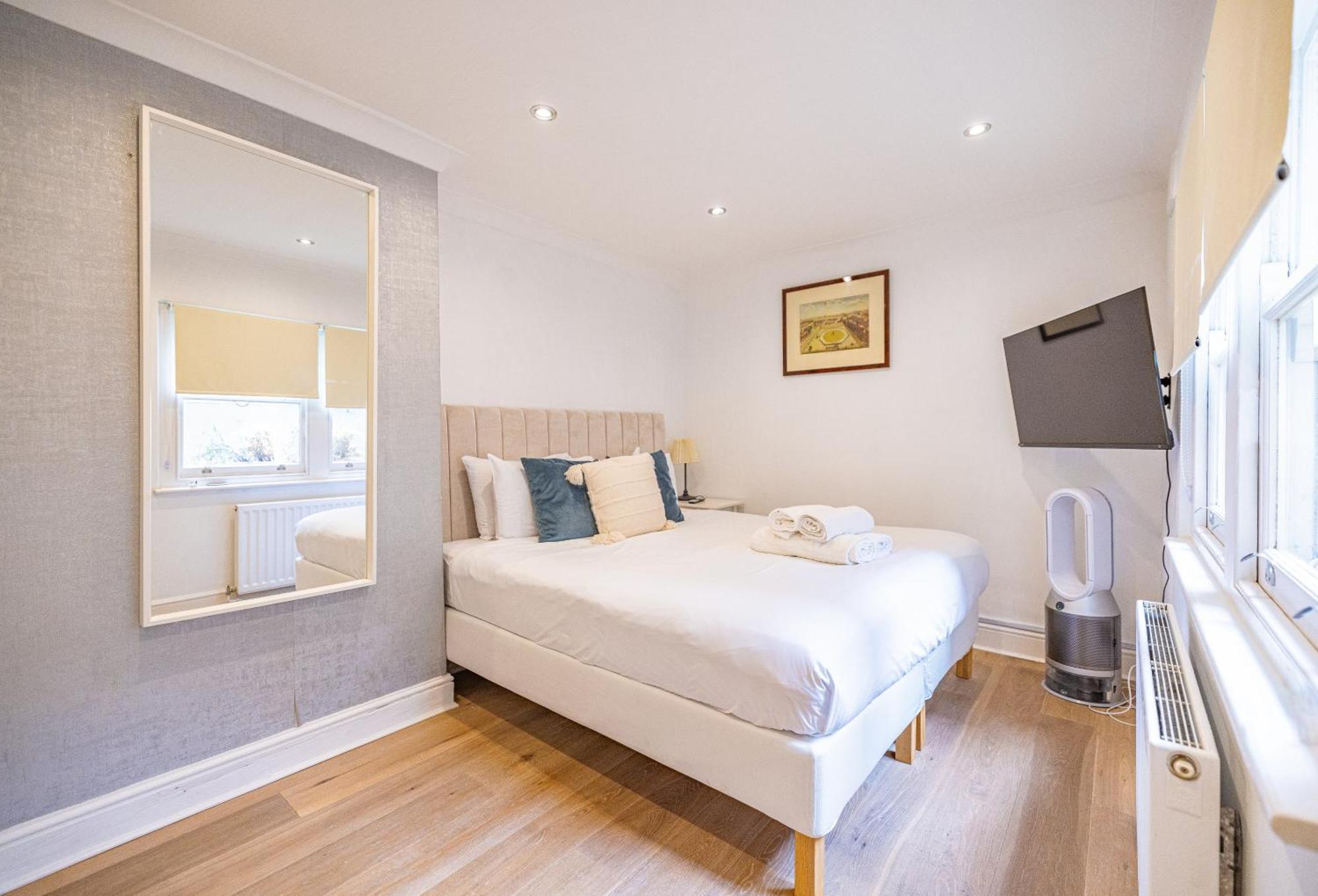 Gorgeous 3 B Edroom Home In Little Venice Londra Exterior foto