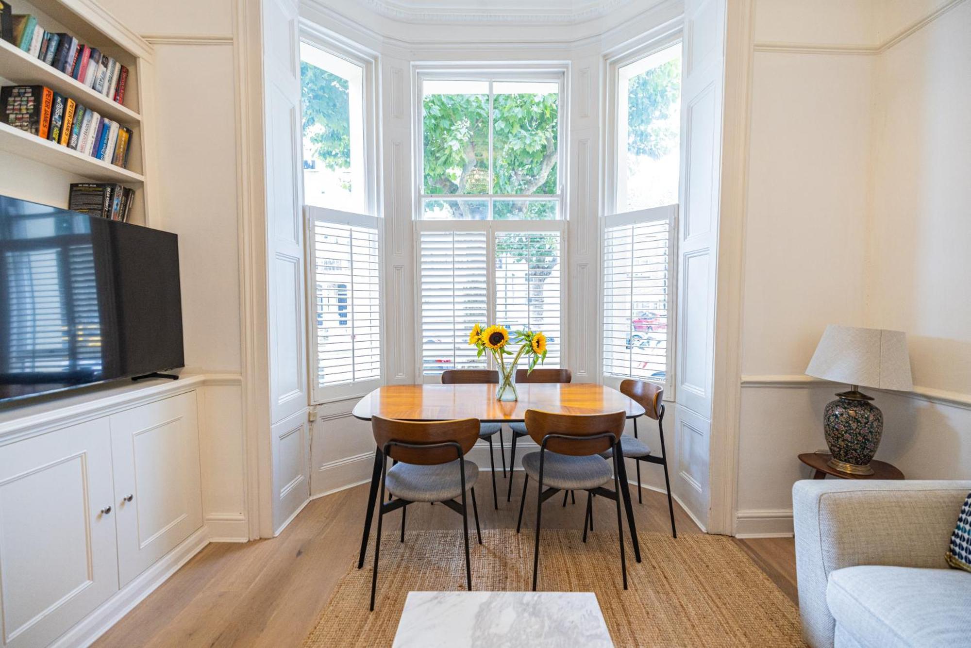Gorgeous 3 B Edroom Home In Little Venice Londra Exterior foto
